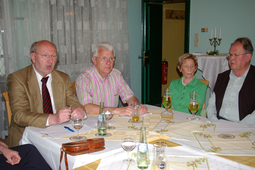 17.62.2009 - 18.06.2009, Senioren-Union - 18.06.2009 - erstes Gespräch zur Gründung einer Senioren-Union. Bild von Niklas Uhlenbrock