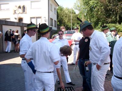 15.08.2009, JU Landesschützenfest in Wickede (Ruhr)- Ortsmitte / Abholen des Landesschützenkönigs